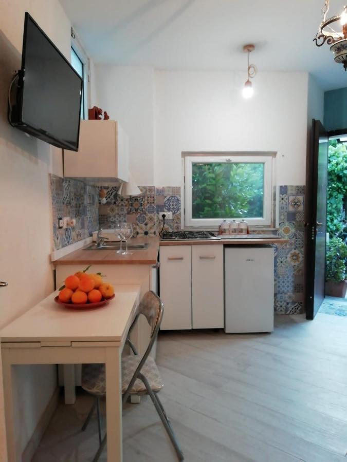 Ross House Apartment Lacco Ameno  Ngoại thất bức ảnh